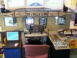 Cockpit 4 - klik voor vergroting